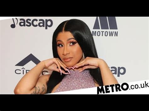 Cardi B explains how she accidentally leaked nude photo on。